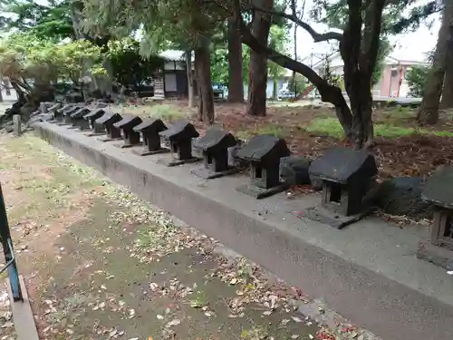 火雷神社の末社