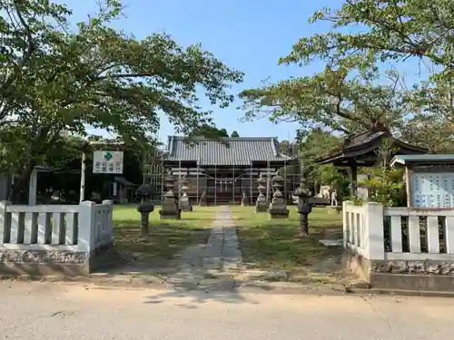 二宮神社の本殿・本堂