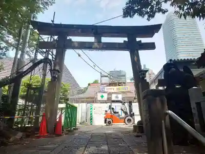西久保八幡神社の鳥居