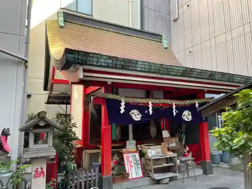 讃岐小白稲荷神社の本殿・本堂