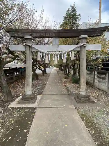 南大塚菅原神社の鳥居