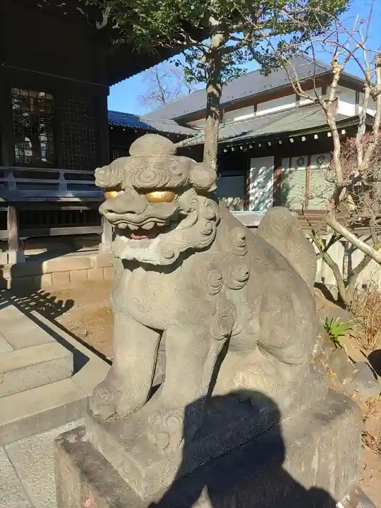 白山神社の狛犬