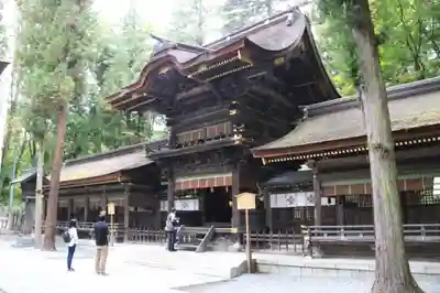 諏訪大社下社春宮の本殿・本堂