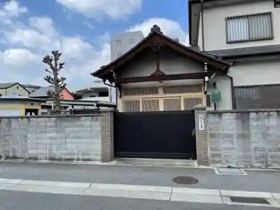 安楽寺の本殿・本堂