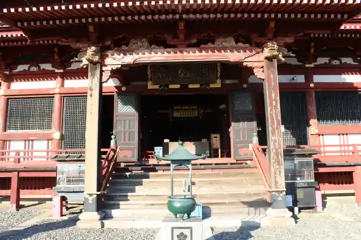 那古寺の本殿・本堂
