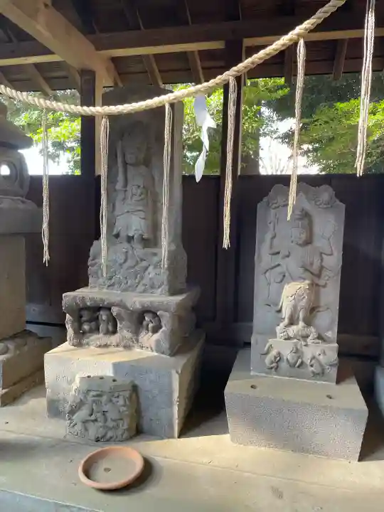 白髭神社の{uncategorized: "未分類", other: "その他", undefined: "問題あり", building: "その他建物", grave: "お墓", sacred_gate: "鳥居", guardian: "狛犬", statue: "像", buddha: "仏像", history: "歴史", nature: "自然", garden: "庭園", animal: "動物", pagoda: "塔", temizu: "手水舎", mountain_gate: "山門・神門", sanctuary: "本殿・本堂", subordinate: "末社・摂社", art: "芸術", scenery: "景色", jizo: "地蔵", ema: "絵馬", goshuin: "御朱印", omikuji: "おみくじ", items: "授与品その他", amulet: "お守り", goshuincho: "御朱印帳", eats: "食事", festival: "お祭り", votive_dance: "神楽", shichigosan: "七五三参", wedding: "結婚式", experience: "体験その他", initially: "初詣", around: "周辺", anti_infection: "感染症対策"}