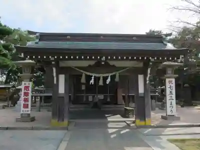 岡湊神社の本殿・本堂