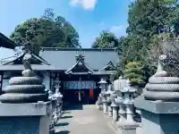 白蛇辨財天の狛犬