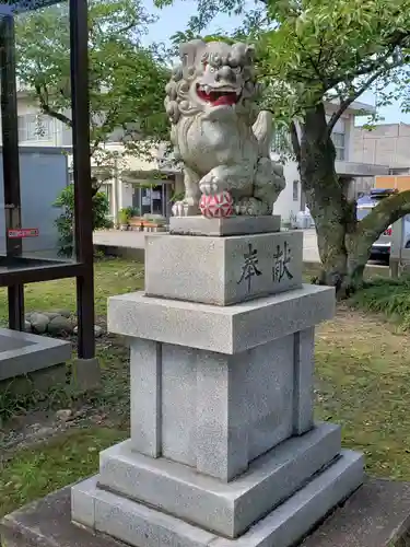 大坪神社の狛犬