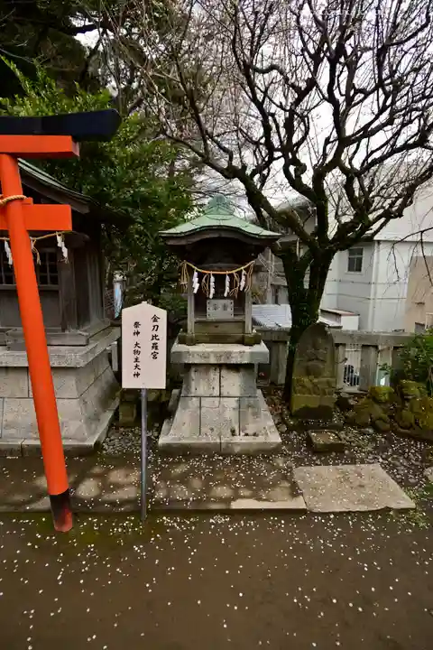 根岸八幡神社の末社・摂社