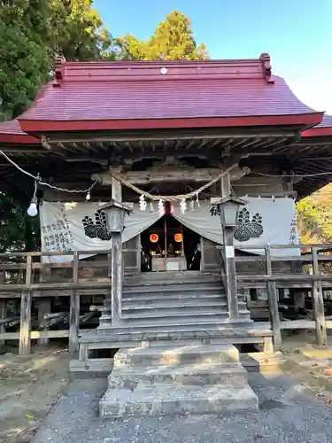 温泉神社の本殿