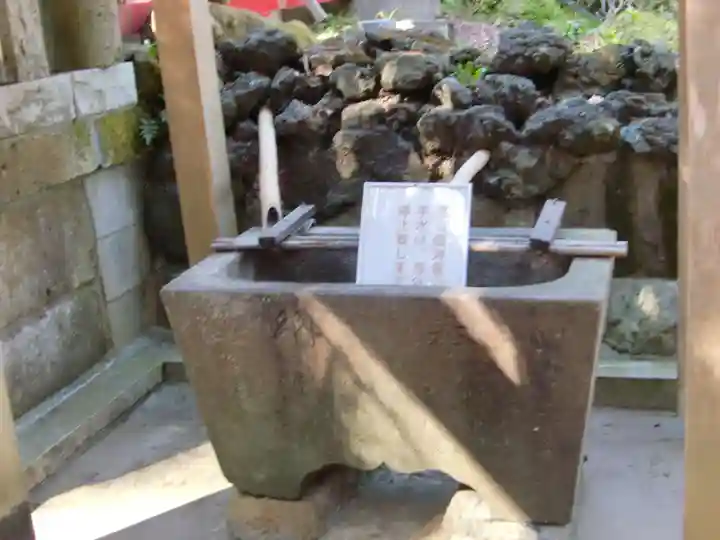 佐助稲荷神社の手水舎