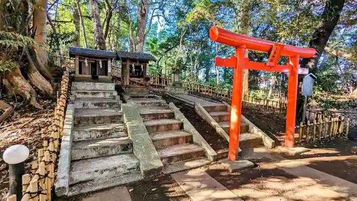 畑子安神社の末社・摂社