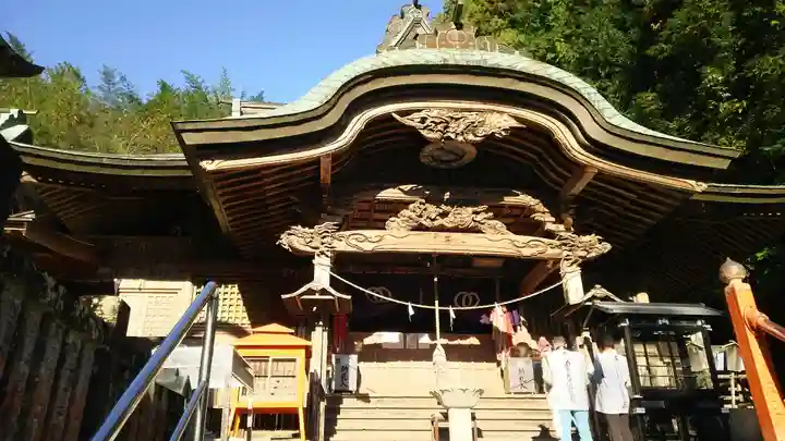 清滝寺の本殿・本堂