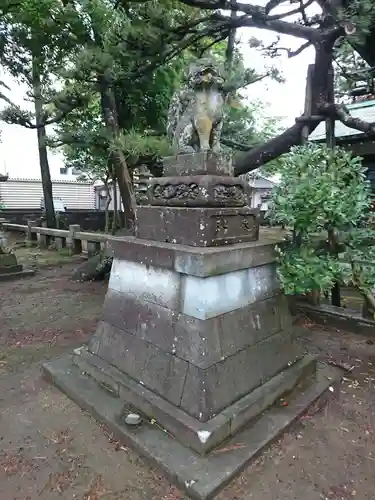 八幡神社の狛犬