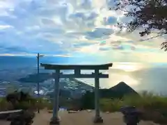 高屋神社の鳥居