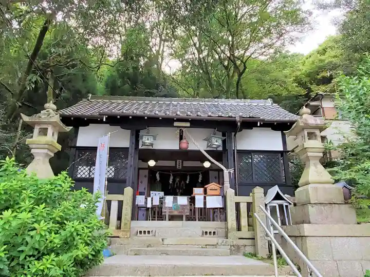 氷室神社の本殿・本堂