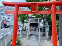 崇富出世龍王神社の鳥居