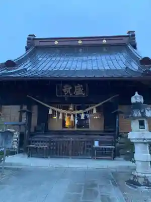 神明宮の本殿・本堂