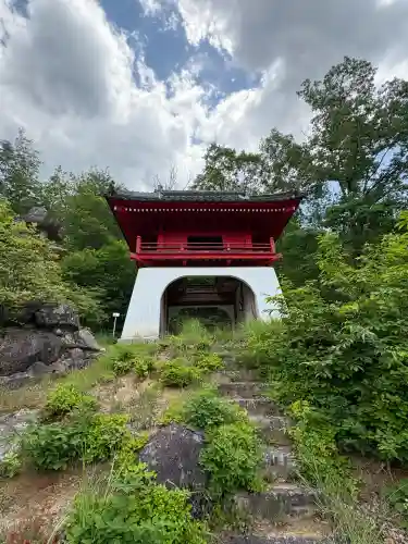 播磨青木山岩屋観音の山門・神門