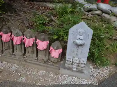 春日神社の地蔵