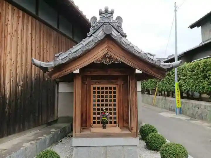 祠のその他建物
