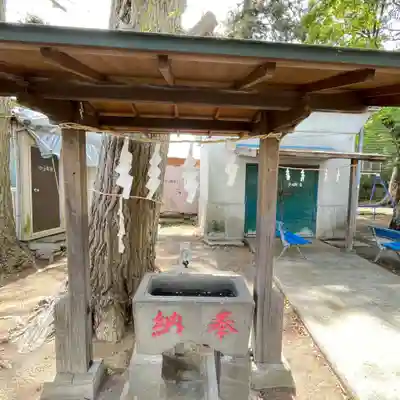 安房神社の手水舎