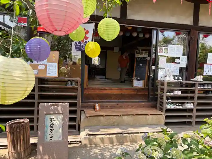 おふさ観音(観音寺)の{uncategorized: "未分類", other: "その他", undefined: "問題あり", building: "その他建物", grave: "お墓", sacred_gate: "鳥居", guardian: "狛犬", statue: "像", buddha: "仏像", history: "歴史", nature: "自然", garden: "庭園", animal: "動物", pagoda: "塔", temizu: "手水舎", mountain_gate: "山門・神門", sanctuary: "本殿・本堂", subordinate: "末社・摂社", art: "芸術", scenery: "景色", jizo: "地蔵", ema: "絵馬", goshuin: "御朱印", omikuji: "おみくじ", items: "授与品その他", amulet: "お守り", goshuincho: "御朱印帳", eats: "食事", festival: "お祭り", votive_dance: "神楽", shichigosan: "七五三参", wedding: "結婚式", experience: "体験その他", initially: "初詣", around: "周辺", anti_infection: "感染症対策"}
