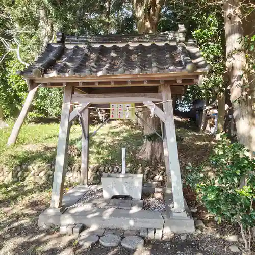 三輪神社の手水