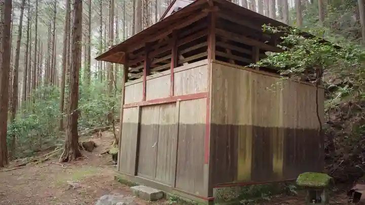 正一位稲荷大明神の末社・摂社