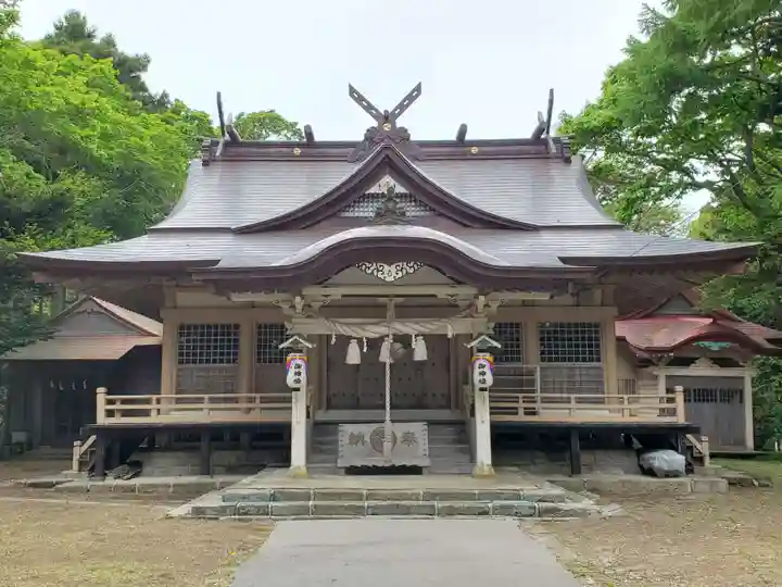 尻岸内八幡神社の本殿・本堂