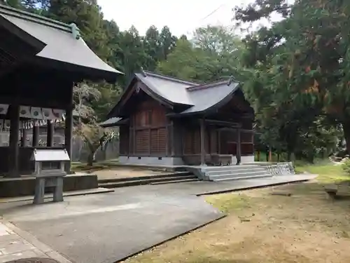 揖夜神社の本殿