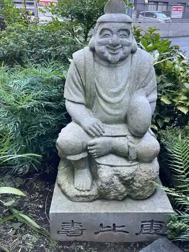 成子天神社の像