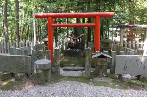 等彌神社の末社・摂社