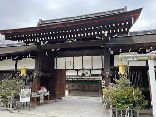 賀茂御祖神社（下鴨神社）の山門・神門