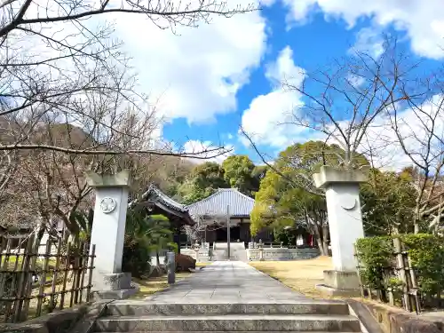 轉法輪寺の建物その他