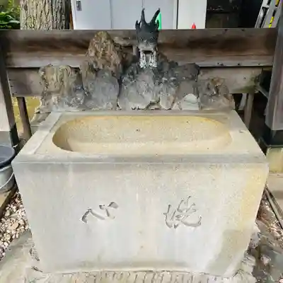 須賀神社の手水舎
