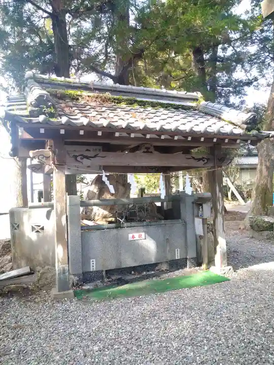 朝倉神社の手水舎