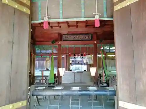 飛鳥坐神社の本殿