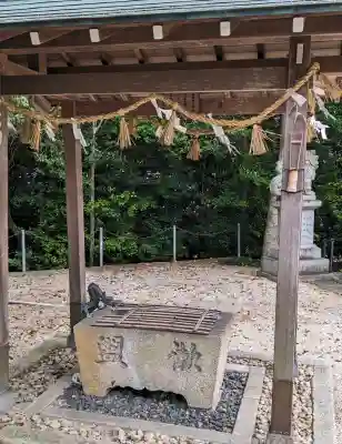 井後神社の{uncategorized: "未分類", other: "その他", undefined: "問題あり", building: "その他建物", grave: "お墓", sacred_gate: "鳥居", guardian: "狛犬", statue: "像", buddha: "仏像", history: "歴史", nature: "自然", garden: "庭園", animal: "動物", pagoda: "塔", temizu: "手水舎", mountain_gate: "山門・神門", sanctuary: "本殿・本堂", subordinate: "末社・摂社", art: "芸術", scenery: "景色", jizo: "地蔵", ema: "絵馬", goshuin: "御朱印", omikuji: "おみくじ", items: "授与品その他", amulet: "お守り", goshuincho: "御朱印帳", eats: "食事", festival: "お祭り", votive_dance: "神楽", shichigosan: "七五三参", wedding: "結婚式", experience: "体験その他", initially: "初詣", around: "周辺", anti_infection: "感染症対策"}
