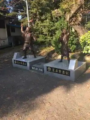 元城町東照宮の像