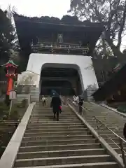 江島神社の山門