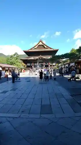 善光寺の本殿