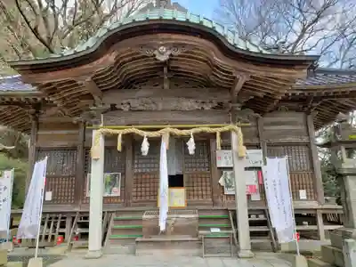 綾部八幡神社の本殿・本堂