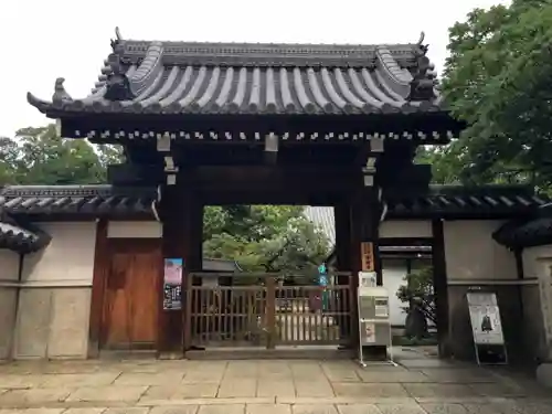 浄国寺の山門