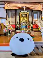 岩戸観音堂(北海道)