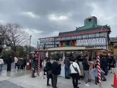 寛永寺不忍池弁天堂の初詣