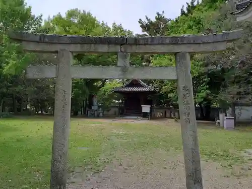 鶴林寺の鳥居