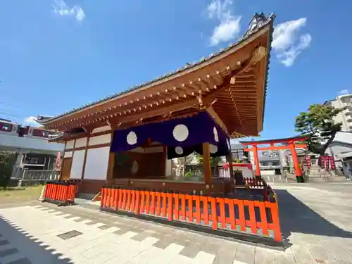 伏見稲荷大社御旅所の神楽