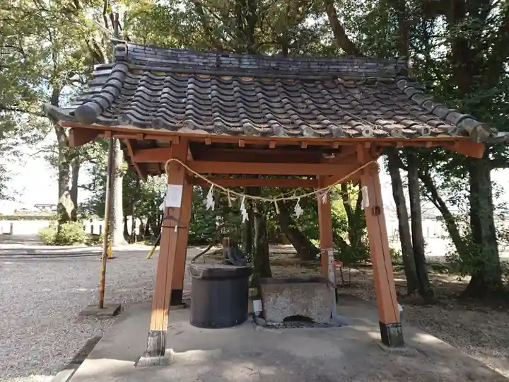 犬ヶ坪神明社の手水舎